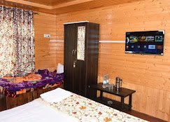 The River Shore - photo 9 - Hotels and Houseboats in Pahalgam