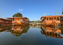 Photo 2 of WelcomHeritage Gurkha Houseboats