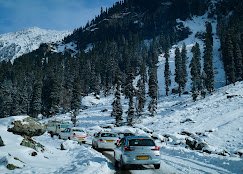 𝗦𝗵𝗶𝗻𝗶𝗻𝗴 𝗦𝘁𝗮𝗿 𝗛𝗼𝗹𝗶𝗱𝗮𝘆𝘀 - photo 2 - Travel Agents and Tour Operators in Srinagar