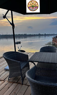 Photo 2 of Dilshad Houseboats