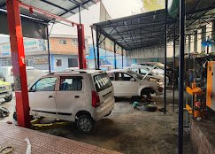 Shah i Jeelan Motors - photo 4 - Automobile Repair and Services in Srinagar
