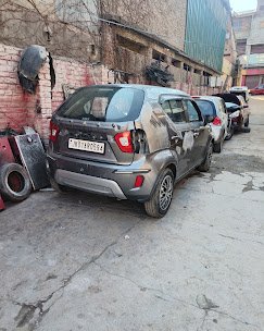 Shoaib Motors - photo 5 - Automobile Repair and Services in Srinagar