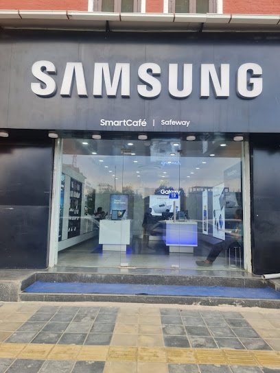 Samsung Experience Store - photo 4 - Electronics and Mobile Shops in Srinagar