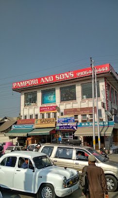 Pampori and Sons - photo 3 - Electronics and Mobile Shops in Srinagar