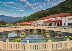 The LaLiT Grand Palace Srinagar Logo